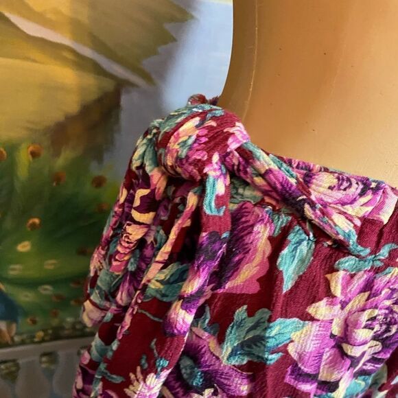 Americans Eagle Outfitters Mini Swim Cover Magenta & Pink Small - Picture 3 of 6